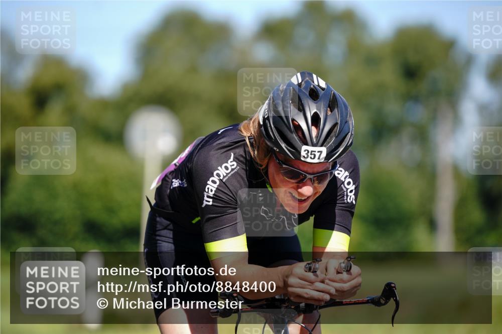 07.09.2025 - 19. Norderstedt Triathlon Michael Burmester http://msf.ph/oto/8848400 07.09.2025 13:15:44 Radfahren 357 meine-sportfotos.de
