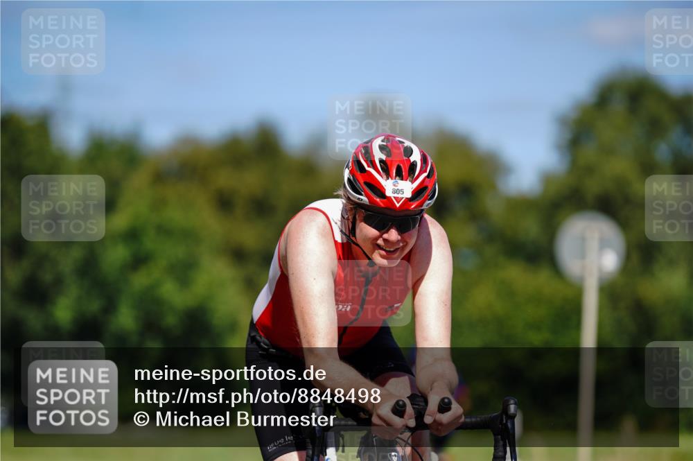 07.09.2025 - 19. Norderstedt Triathlon Michael Burmester http://msf.ph/oto/8848498 07.09.2025 13:20:00 Radfahren 805 meine-sportfotos.de