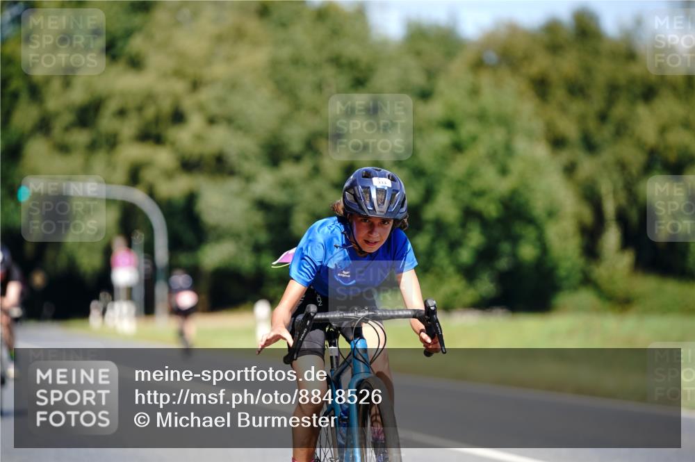 07.09.2025 - 19. Norderstedt Triathlon Michael Burmester http://msf.ph/oto/8848526 07.09.2025 13:20:47 Radfahren 319, 333, 358 meine-sportfotos.de