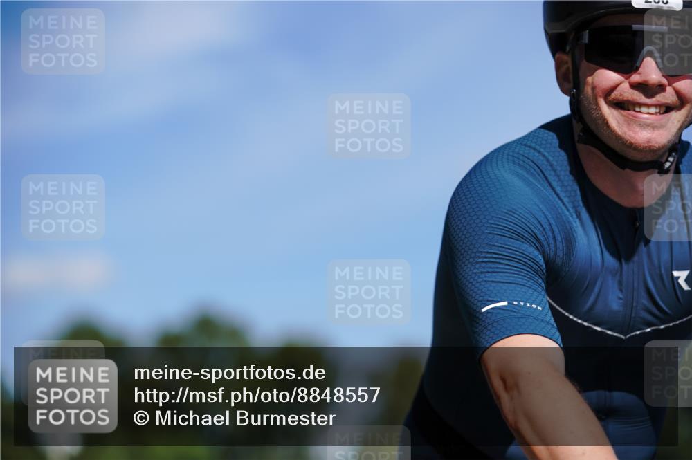 07.09.2025 - 19. Norderstedt Triathlon Michael Burmester http://msf.ph/oto/8848557 07.09.2025 13:22:28 Radfahren 179, 193, 206 meine-sportfotos.de