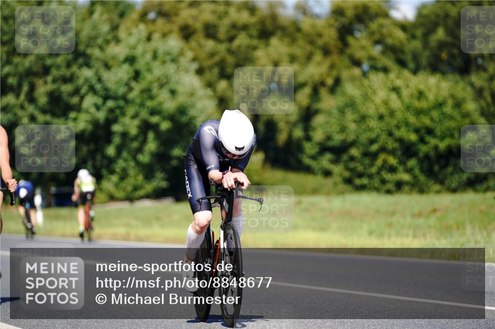 07.09.2025 - 19. Norderstedt Triathlon Michael Burmester http://msf.ph/oto/8848677 07.09.2025 13:34:30 Radfahren 996, 1468 meine-sportfotos.de