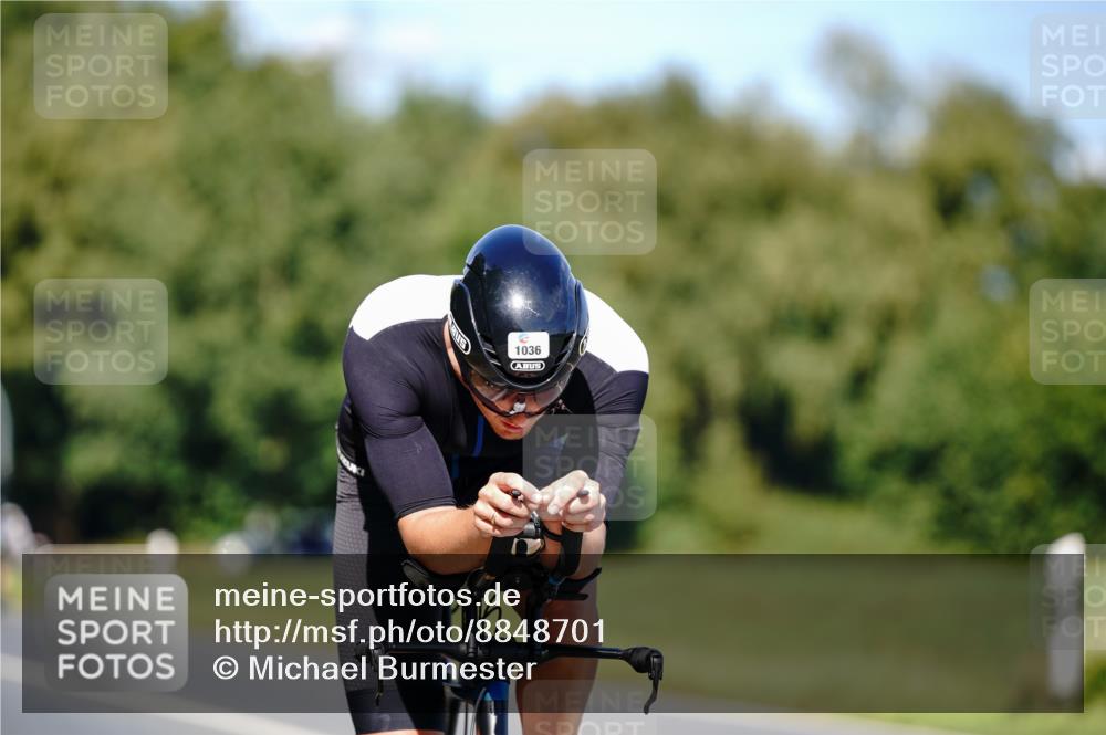 07.09.2025 - 19. Norderstedt Triathlon Michael Burmester http://msf.ph/oto/8848701 07.09.2025 13:36:51 Radfahren 1036 meine-sportfotos.de