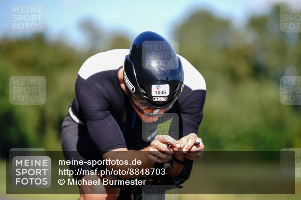 07.09.2025 - 19. Norderstedt Triathlon Michael Burmester http://msf.ph/oto/8848703 07.09.2025 13:36:52 Radfahren 1036 meine-sportfotos.de
