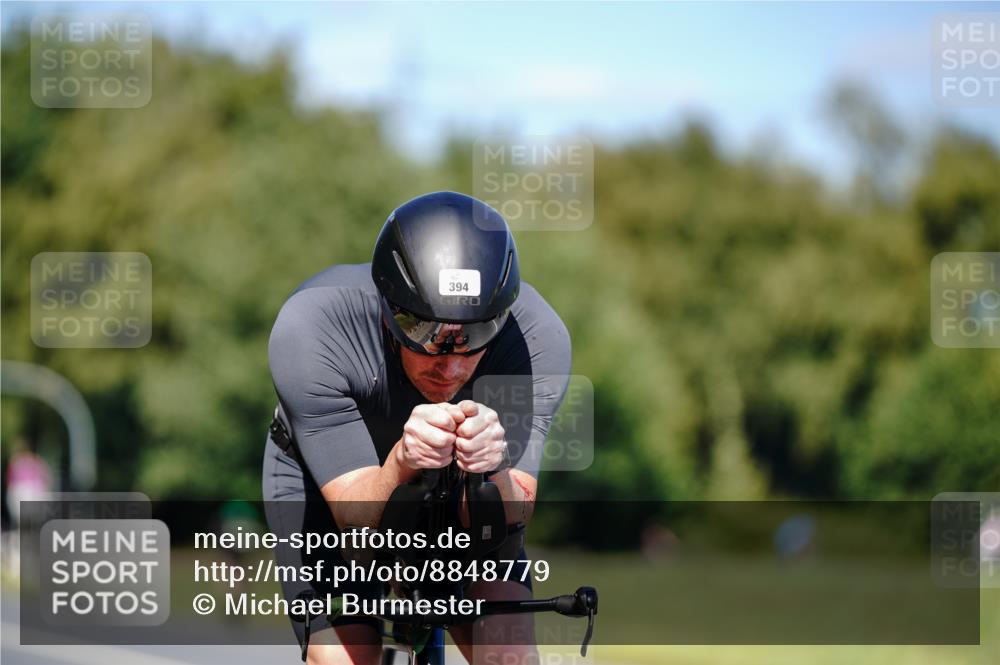 07.09.2025 - 19. Norderstedt Triathlon Michael Burmester http://msf.ph/oto/8848779 07.09.2025 13:41:00 Radfahren 394 meine-sportfotos.de