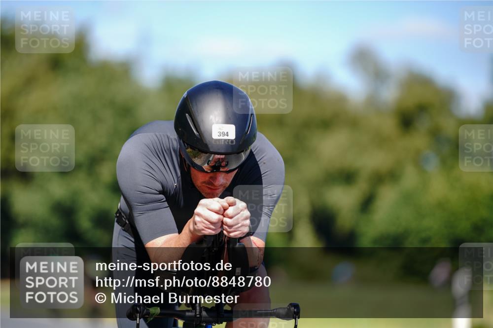 07.09.2025 - 19. Norderstedt Triathlon Michael Burmester http://msf.ph/oto/8848780 07.09.2025 13:41:00 Radfahren 394 meine-sportfotos.de