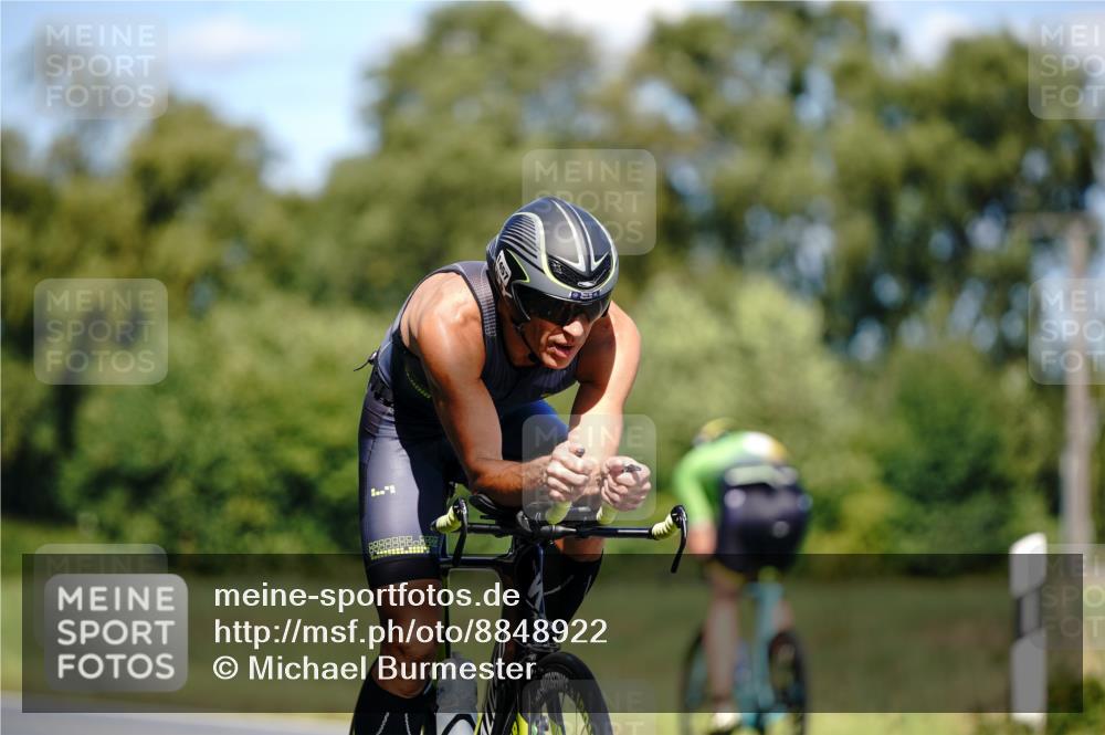 07.09.2025 - 19. Norderstedt Triathlon Michael Burmester http://msf.ph/oto/8848922 07.09.2025 13:45:54 Radfahren 971, 1457 meine-sportfotos.de