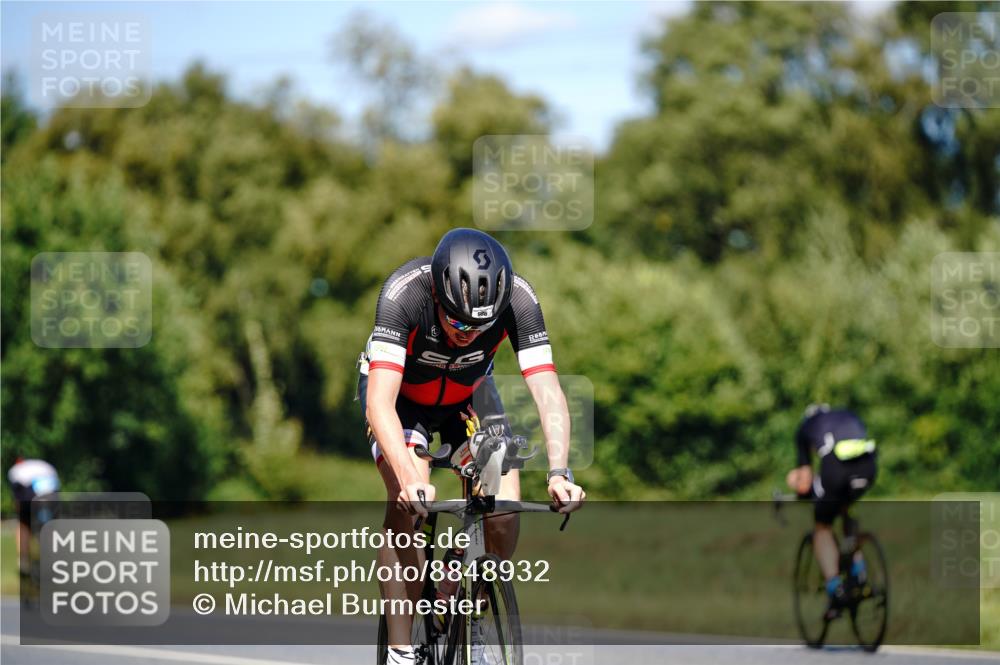 07.09.2025 - 19. Norderstedt Triathlon Michael Burmester http://msf.ph/oto/8848932 07.09.2025 13:46:00 Radfahren 392, 986 meine-sportfotos.de