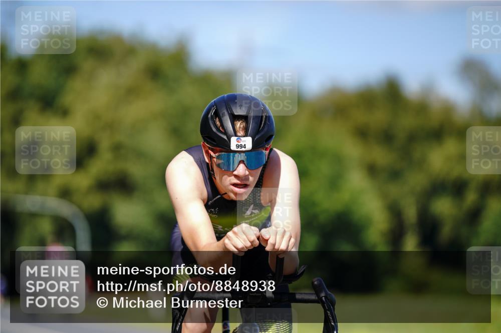 07.09.2025 - 19. Norderstedt Triathlon Michael Burmester http://msf.ph/oto/8848938 07.09.2025 13:46:41 Radfahren 994 meine-sportfotos.de