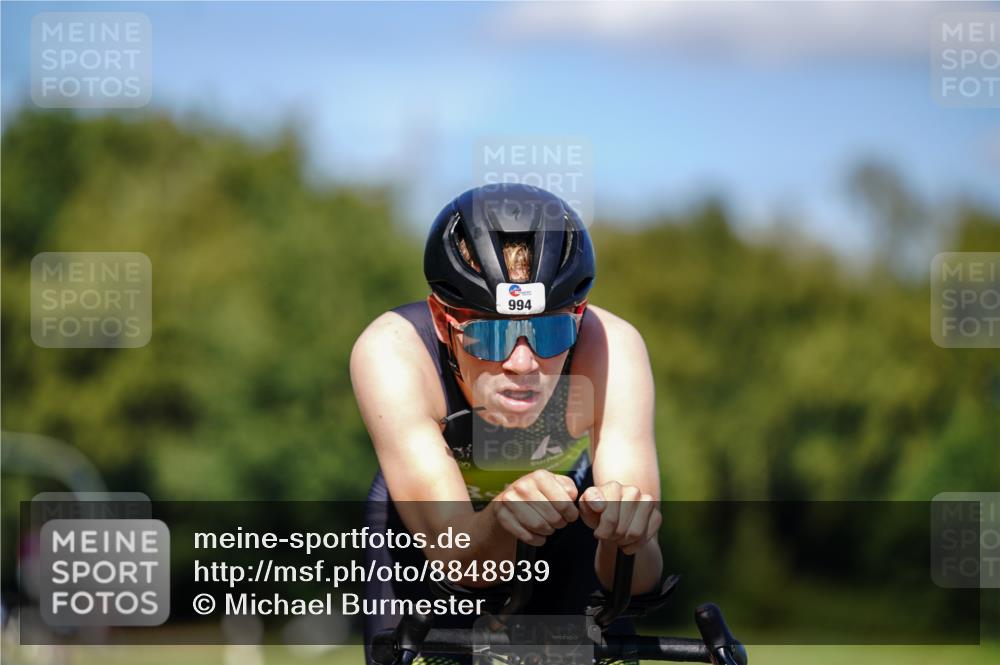 07.09.2025 - 19. Norderstedt Triathlon Michael Burmester http://msf.ph/oto/8848939 07.09.2025 13:46:41 Radfahren 994 meine-sportfotos.de