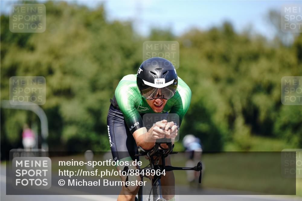 07.09.2025 - 19. Norderstedt Triathlon Michael Burmester http://msf.ph/oto/8848964 07.09.2025 13:47:27 Radfahren 1014, 1469 meine-sportfotos.de
