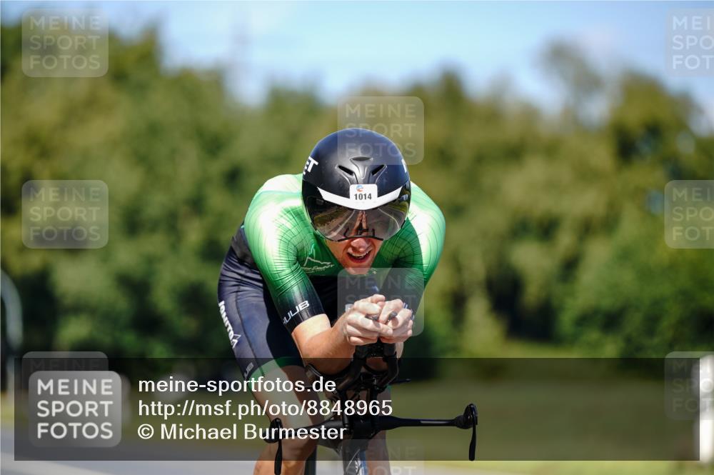 07.09.2025 - 19. Norderstedt Triathlon Michael Burmester http://msf.ph/oto/8848965 07.09.2025 13:47:27 Radfahren 1014, 1469 meine-sportfotos.de
