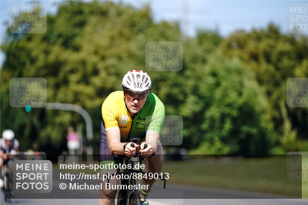 07.09.2025 - 19. Norderstedt Triathlon Michael Burmester http://msf.ph/oto/8849013 07.09.2025 13:49:00 Radfahren 991, 1029 meine-sportfotos.de