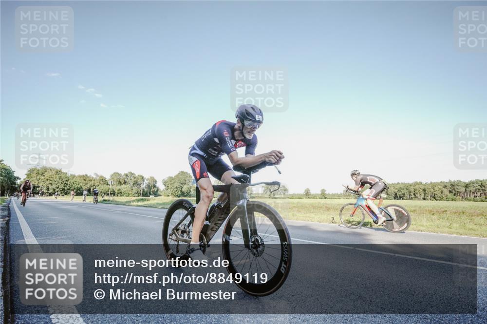 07.09.2025 - 19. Norderstedt Triathlon Michael Burmester http://msf.ph/oto/8849119 07.09.2025 16:10:48 Radfahren 406, 1575 meine-sportfotos.de