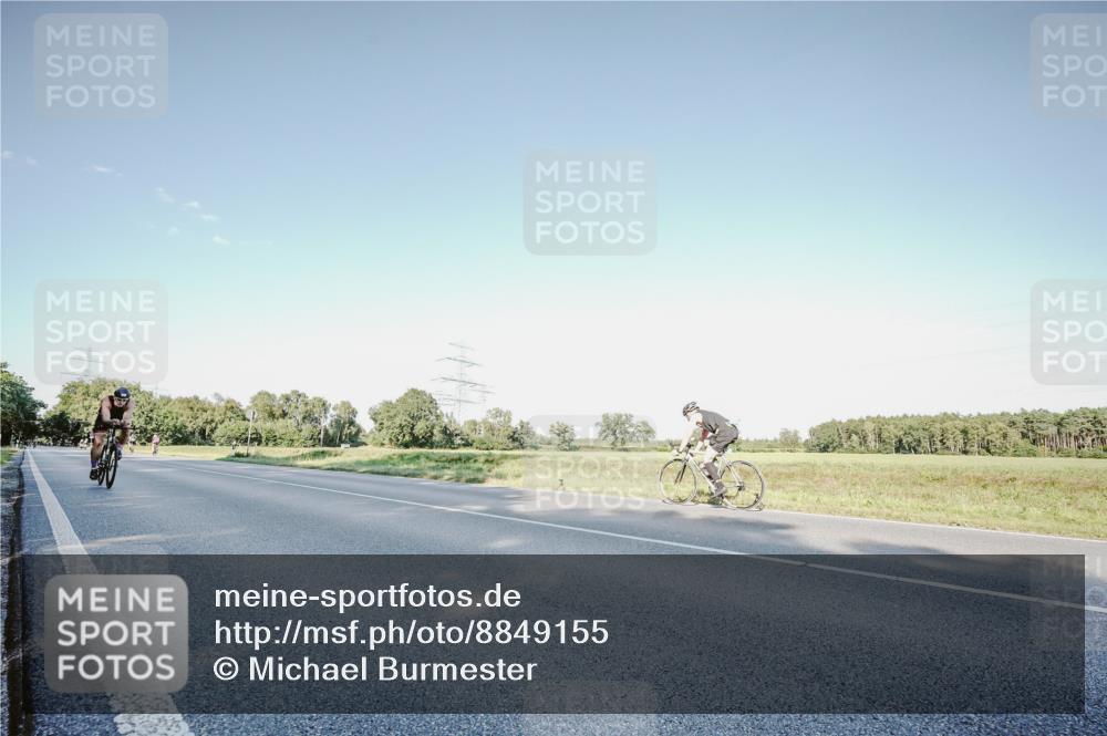 07.09.2025 - 19. Norderstedt Triathlon Michael Burmester http://msf.ph/oto/8849155 07.09.2025 16:11:04 Radfahren 1066, 1405 meine-sportfotos.de