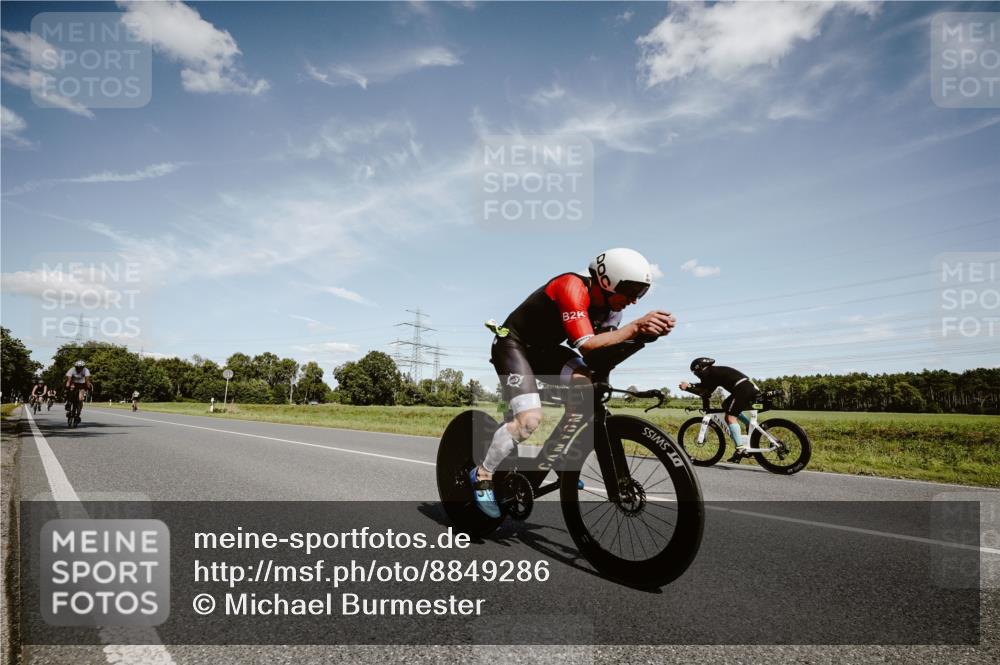 07.09.2025 - 19. Norderstedt Triathlon Michael Burmester http://msf.ph/oto/8849286 07.09.2025 13:58:42 Radfahren 969, 1431 meine-sportfotos.de
