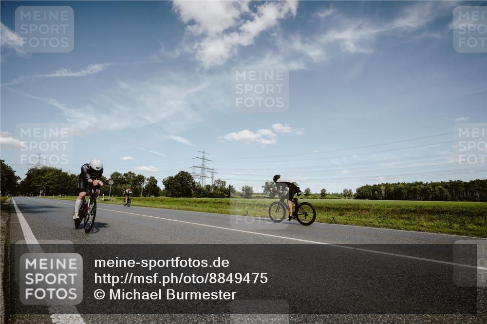 07.09.2025 - 19. Norderstedt Triathlon Michael Burmester http://msf.ph/oto/8849475 07.09.2025 14:01:38 Radfahren 1468 meine-sportfotos.de