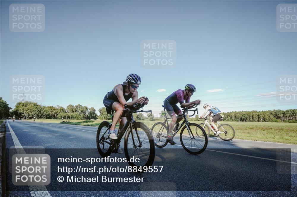 07.09.2025 - 19. Norderstedt Triathlon Michael Burmester http://msf.ph/oto/8849557 07.09.2025 16:15:06 Radfahren 1043, 1614 meine-sportfotos.de