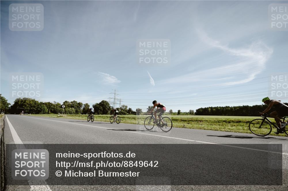 07.09.2025 - 19. Norderstedt Triathlon Michael Burmester http://msf.ph/oto/8849642 07.09.2025 10:31:11 Radfahren  meine-sportfotos.de