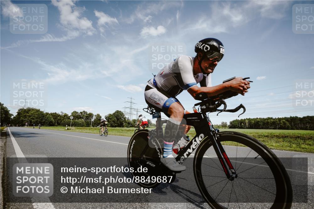 07.09.2025 - 19. Norderstedt Triathlon Michael Burmester http://msf.ph/oto/8849687 07.09.2025 14:04:08 Radfahren 979, 1018, 1456 meine-sportfotos.de