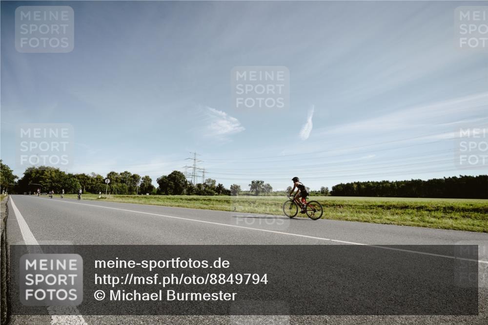 07.09.2025 - 19. Norderstedt Triathlon Michael Burmester http://msf.ph/oto/8849794 07.09.2025 10:36:00 Radfahren  meine-sportfotos.de