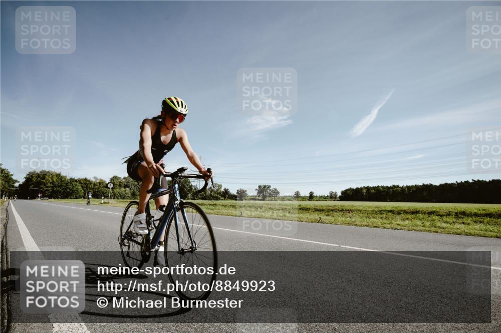 07.09.2025 - 19. Norderstedt Triathlon Michael Burmester http://msf.ph/oto/8849923 07.09.2025 10:39:37 Radfahren 96, 680 meine-sportfotos.de
