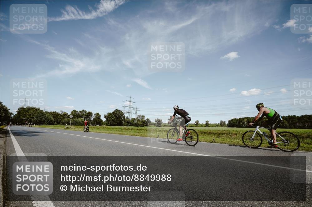 07.09.2025 - 19. Norderstedt Triathlon Michael Burmester http://msf.ph/oto/8849988 07.09.2025 14:08:57 Radfahren  meine-sportfotos.de