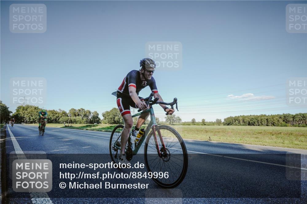 07.09.2025 - 19. Norderstedt Triathlon Michael Burmester http://msf.ph/oto/8849996 07.09.2025 16:20:24 Radfahren 1475, 1579, 1623 meine-sportfotos.de