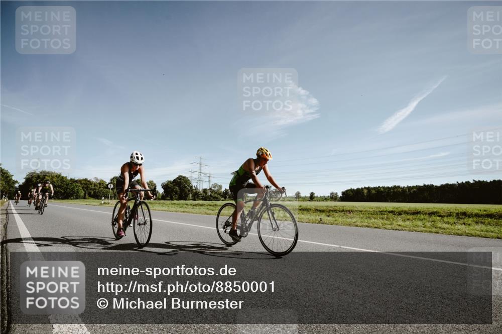 07.09.2025 - 19. Norderstedt Triathlon Michael Burmester http://msf.ph/oto/8850001 07.09.2025 10:41:31 Radfahren 115, 125, 126, 636, 643, 683 meine-sportfotos.de
