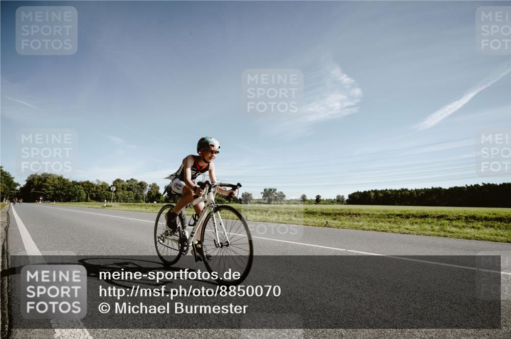 07.09.2025 - 19. Norderstedt Triathlon Michael Burmester http://msf.ph/oto/8850070 07.09.2025 10:43:28 Radfahren 132 meine-sportfotos.de