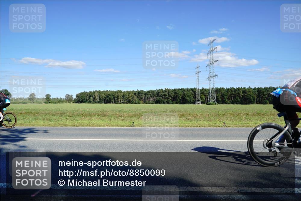 07.09.2025 - 19. Norderstedt Triathlon Michael Burmester http://msf.ph/oto/8850099 07.09.2025 15:29:16 Radfahren 365, 931 meine-sportfotos.de