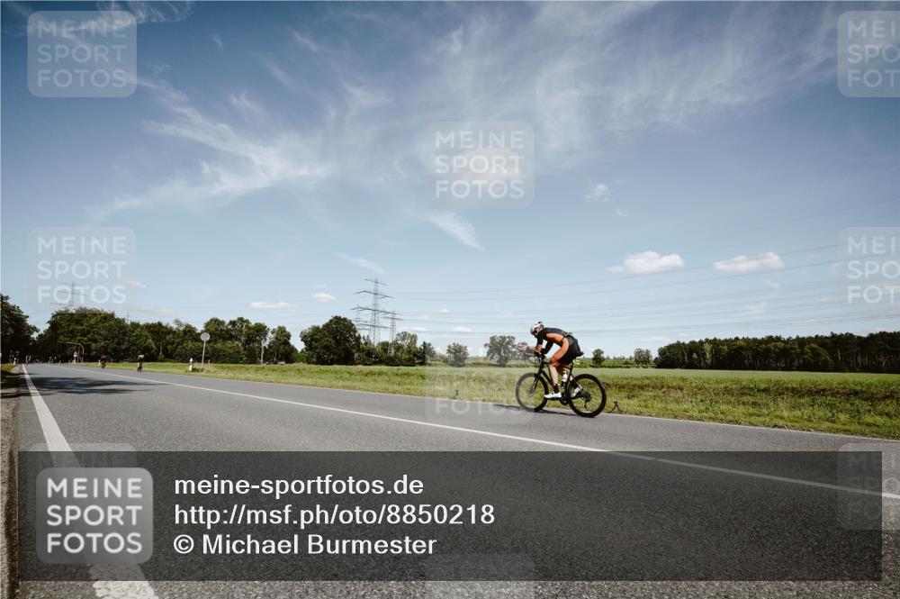 07.09.2025 - 19. Norderstedt Triathlon Michael Burmester http://msf.ph/oto/8850218 07.09.2025 14:12:30 Radfahren  meine-sportfotos.de