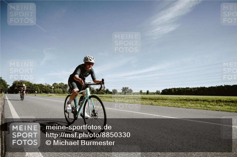 07.09.2025 - 19. Norderstedt Triathlon Michael Burmester http://msf.ph/oto/8850330 07.09.2025 11:05:21 Radfahren 1174, 1227 meine-sportfotos.de