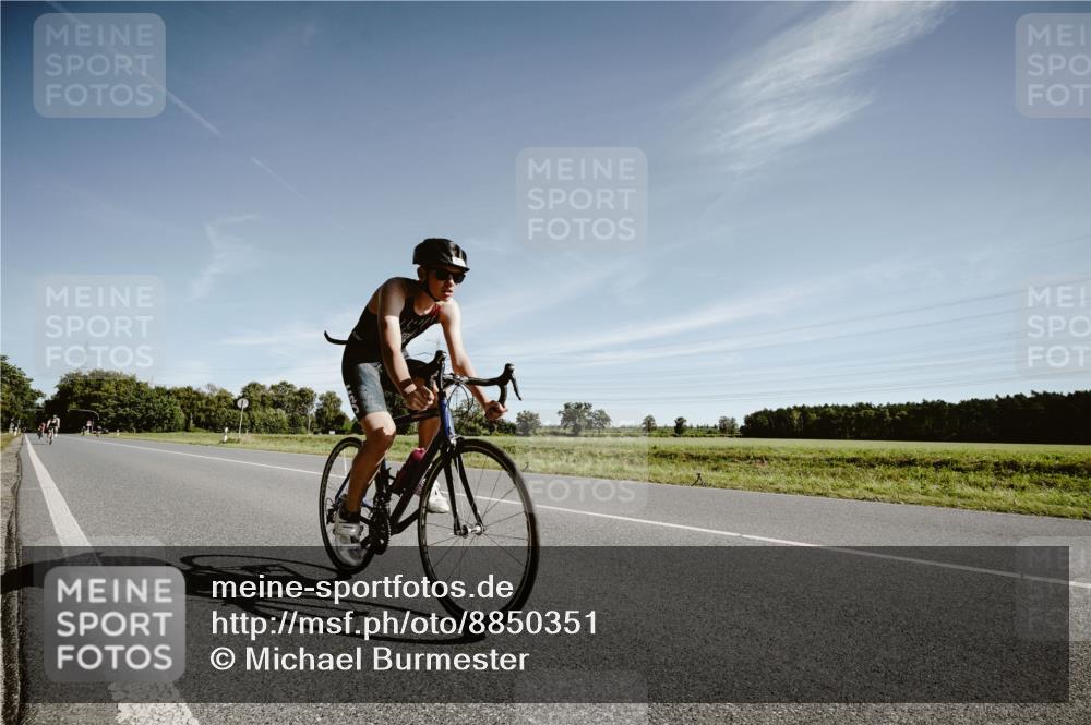 07.09.2025 - 19. Norderstedt Triathlon Michael Burmester http://msf.ph/oto/8850351 07.09.2025 11:05:58 Radfahren 1172 meine-sportfotos.de