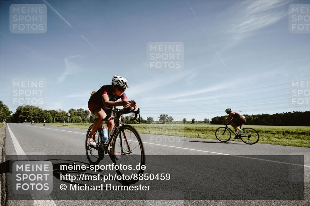 07.09.2025 - 19. Norderstedt Triathlon Michael Burmester http://msf.ph/oto/8850459 07.09.2025 11:07:48 Radfahren 1175, 1177 meine-sportfotos.de