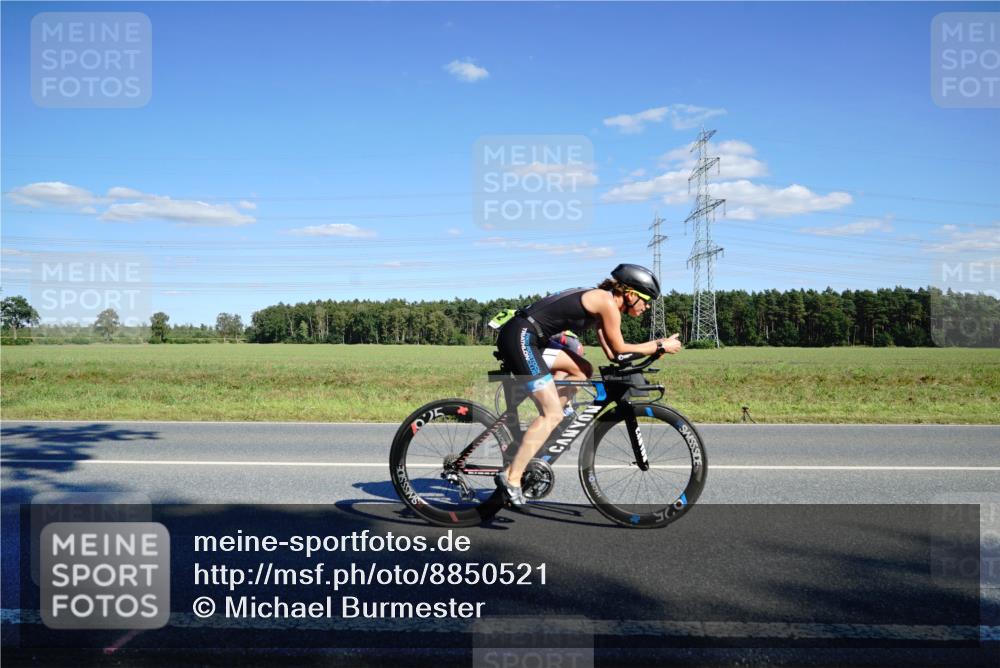 07.09.2025 - 19. Norderstedt Triathlon Michael Burmester http://msf.ph/oto/8850521 07.09.2025 15:30:31 Radfahren 407, 452, 884, 1435, 1486 meine-sportfotos.de