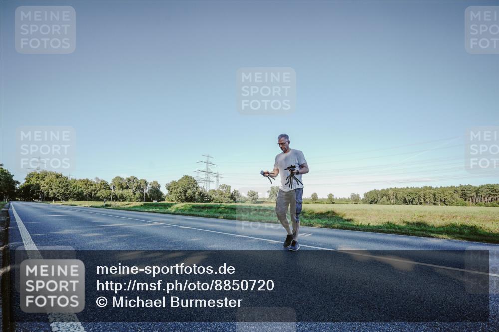 07.09.2025 - 19. Norderstedt Triathlon Michael Burmester http://msf.ph/oto/8850720 07.09.2025 16:48:17 Radfahren  meine-sportfotos.de