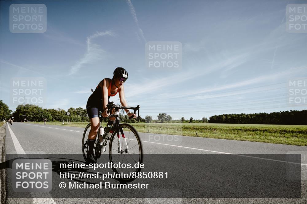 07.09.2025 - 19. Norderstedt Triathlon Michael Burmester http://msf.ph/oto/8850881 07.09.2025 11:12:48 Radfahren 1195, 1219, 1323 meine-sportfotos.de