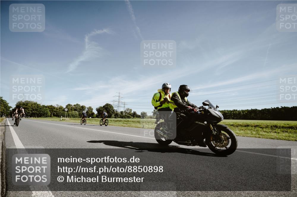 07.09.2025 - 19. Norderstedt Triathlon Michael Burmester http://msf.ph/oto/8850898 07.09.2025 11:12:57 Radfahren 1152, 1308 meine-sportfotos.de