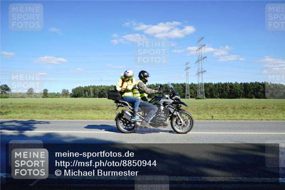 07.09.2025 - 19. Norderstedt Triathlon Michael Burmester http://msf.ph/oto/8850944 07.09.2025 15:37:00 Radfahren 437, 934, 1531 meine-sportfotos.de