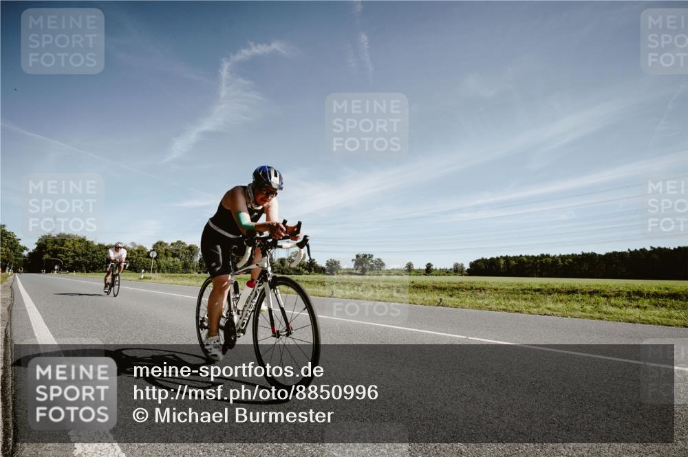 07.09.2025 - 19. Norderstedt Triathlon Michael Burmester http://msf.ph/oto/8850996 07.09.2025 11:14:33 Radfahren 1218, 1253 meine-sportfotos.de