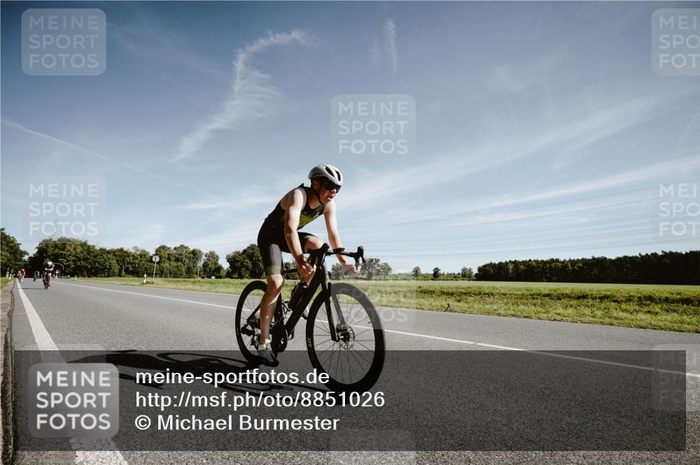 07.09.2025 - 19. Norderstedt Triathlon Michael Burmester http://msf.ph/oto/8851026 07.09.2025 11:15:11 Radfahren 844, 1180 meine-sportfotos.de
