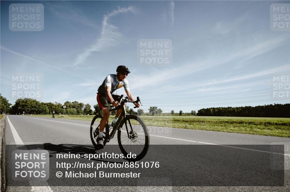 07.09.2025 - 19. Norderstedt Triathlon Michael Burmester http://msf.ph/oto/8851076 07.09.2025 11:15:52 Radfahren 185, 1278 meine-sportfotos.de