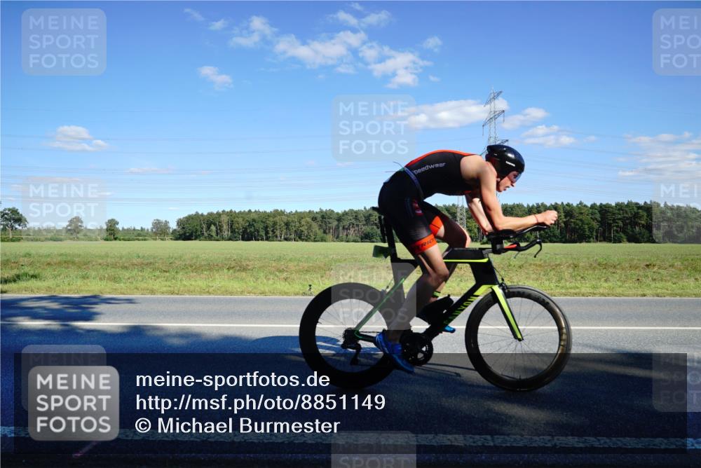 07.09.2025 - 19. Norderstedt Triathlon Michael Burmester http://msf.ph/oto/8851149 07.09.2025 15:39:15 Radfahren 522, 918 meine-sportfotos.de