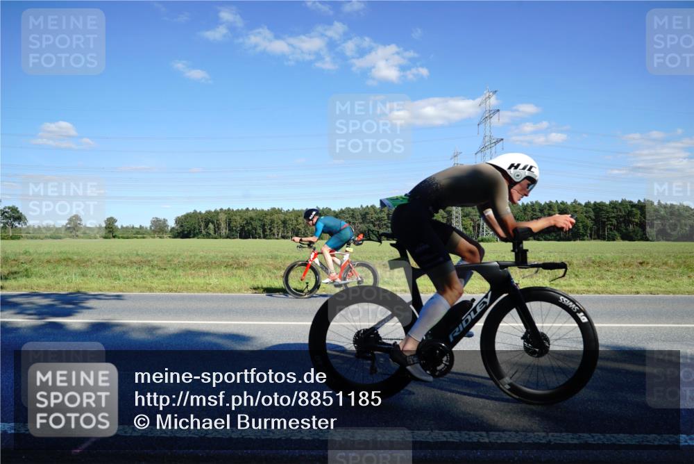 07.09.2025 - 19. Norderstedt Triathlon Michael Burmester http://msf.ph/oto/8851185 07.09.2025 15:39:46 Radfahren 508, 517 meine-sportfotos.de