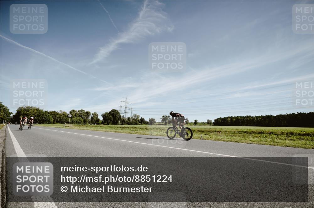 07.09.2025 - 19. Norderstedt Triathlon Michael Burmester http://msf.ph/oto/8851224 07.09.2025 11:18:52 Radfahren 1162, 1202 meine-sportfotos.de