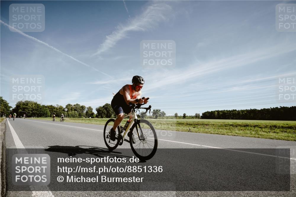 07.09.2025 - 19. Norderstedt Triathlon Michael Burmester http://msf.ph/oto/8851336 07.09.2025 11:20:46 Radfahren 771, 1340 meine-sportfotos.de