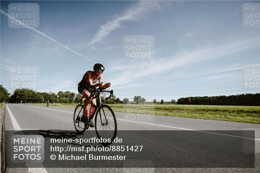07.09.2025 - 19. Norderstedt Triathlon Michael Burmester http://msf.ph/oto/8851427 07.09.2025 11:21:53 Radfahren 1170 meine-sportfotos.de