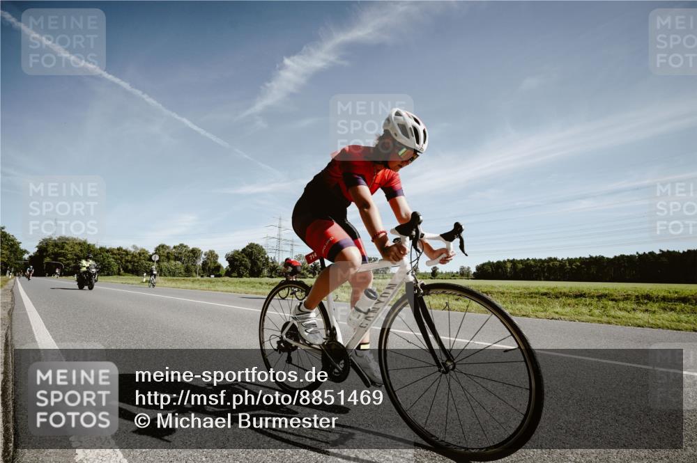 07.09.2025 - 19. Norderstedt Triathlon Michael Burmester http://msf.ph/oto/8851469 07.09.2025 11:22:34 Radfahren 714, 1207 meine-sportfotos.de