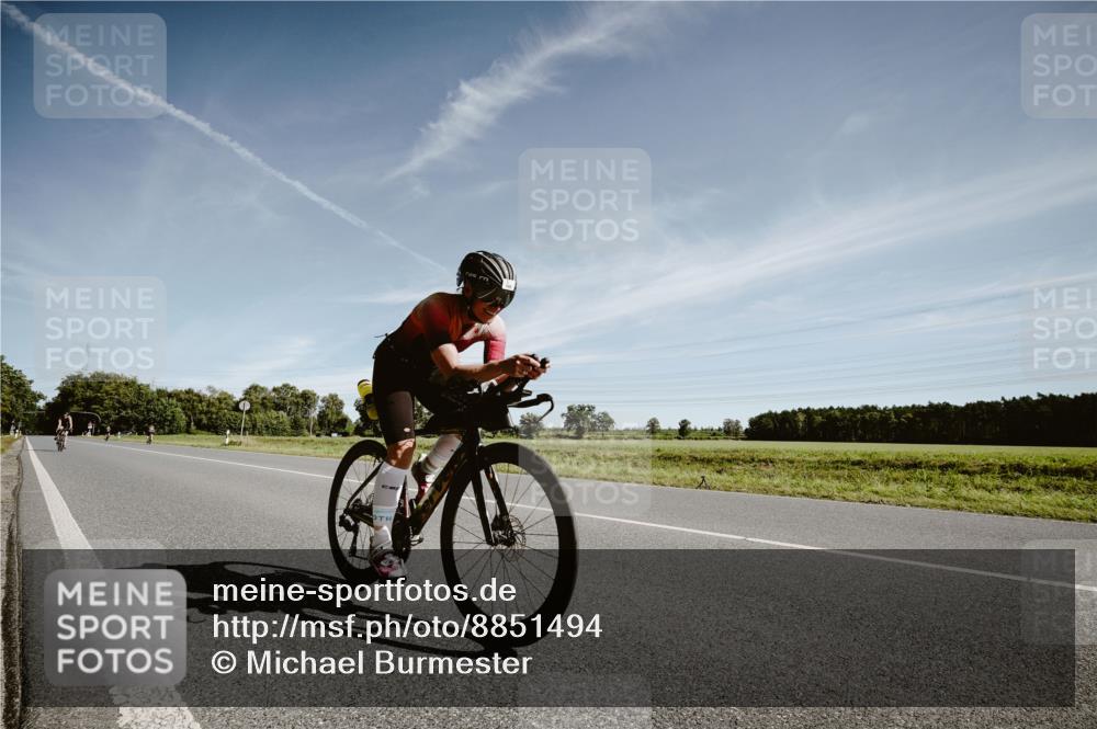07.09.2025 - 19. Norderstedt Triathlon Michael Burmester http://msf.ph/oto/8851494 07.09.2025 11:22:57 Radfahren 199, 1155 meine-sportfotos.de