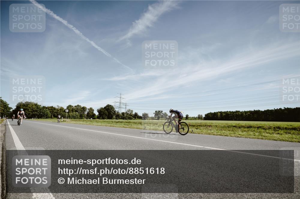 07.09.2025 - 19. Norderstedt Triathlon Michael Burmester http://msf.ph/oto/8851618 07.09.2025 11:24:55 Radfahren 1153, 1355 meine-sportfotos.de